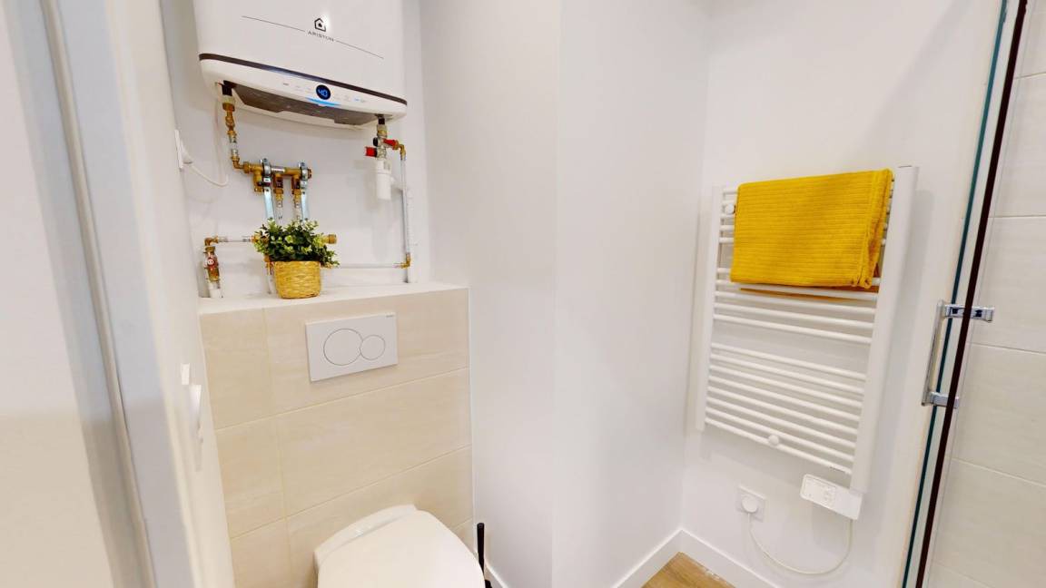 Photo of Bathroom in Hopital Saint-Louis