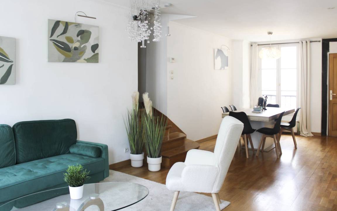 Photo of Livingroom in Porte-Saint-Martin