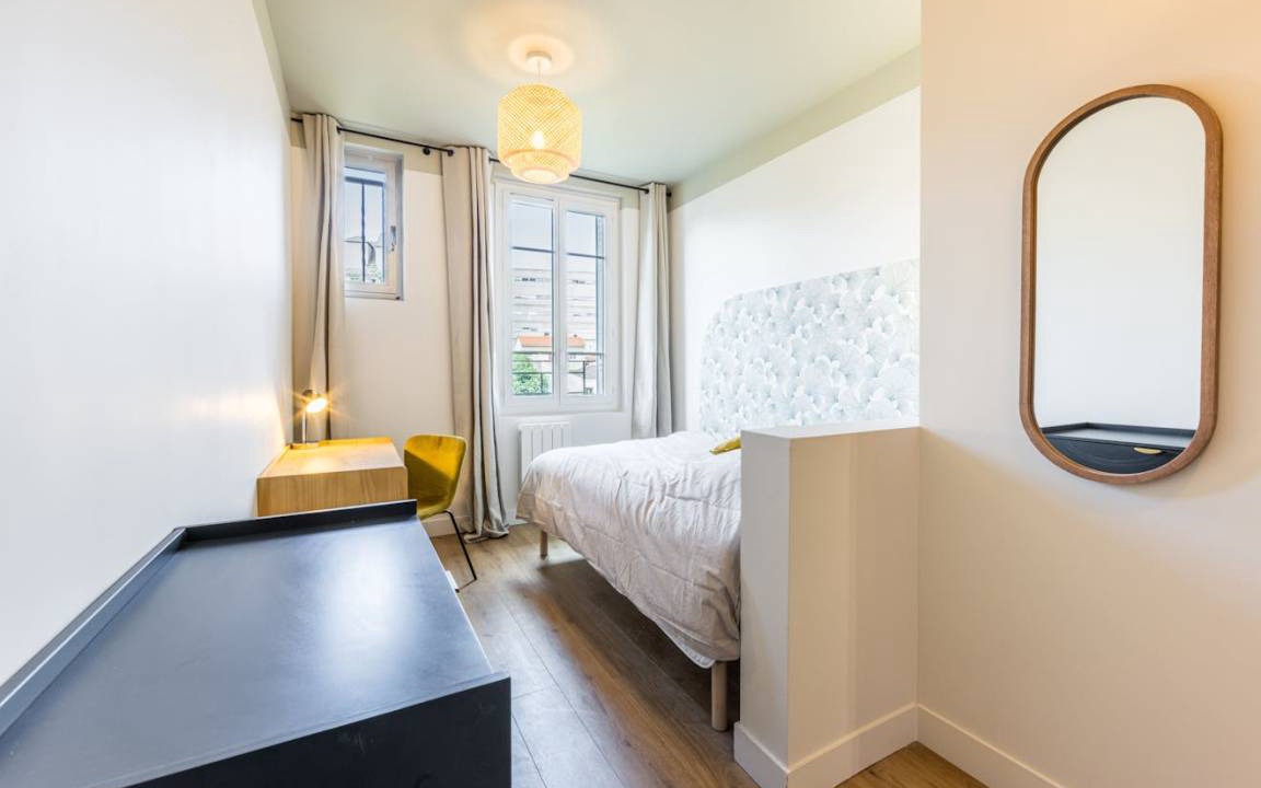 Photo of Bedroom in Alfortville