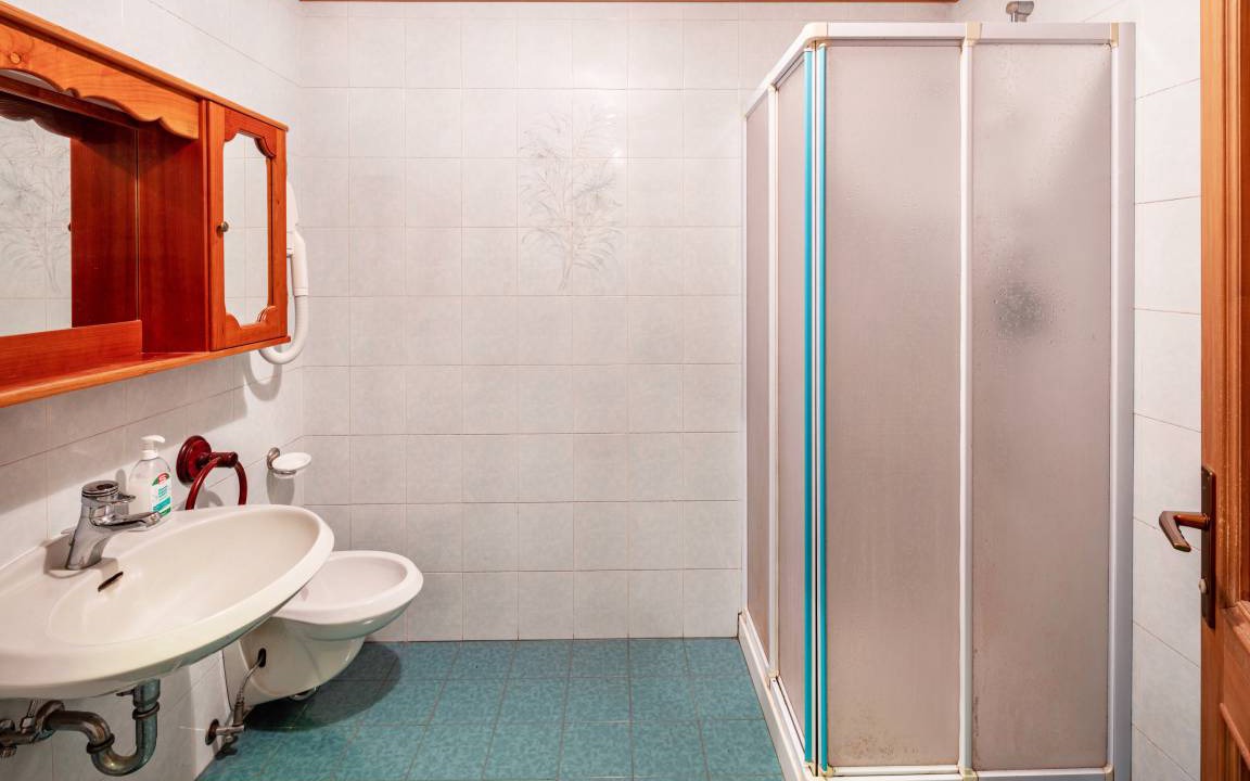 Photo of Bathroom in Livinallongo del Col di Lana