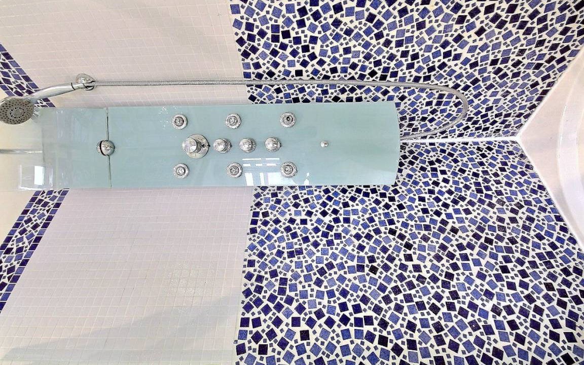 Photo of Bathroom in Porte-Saint-Martin