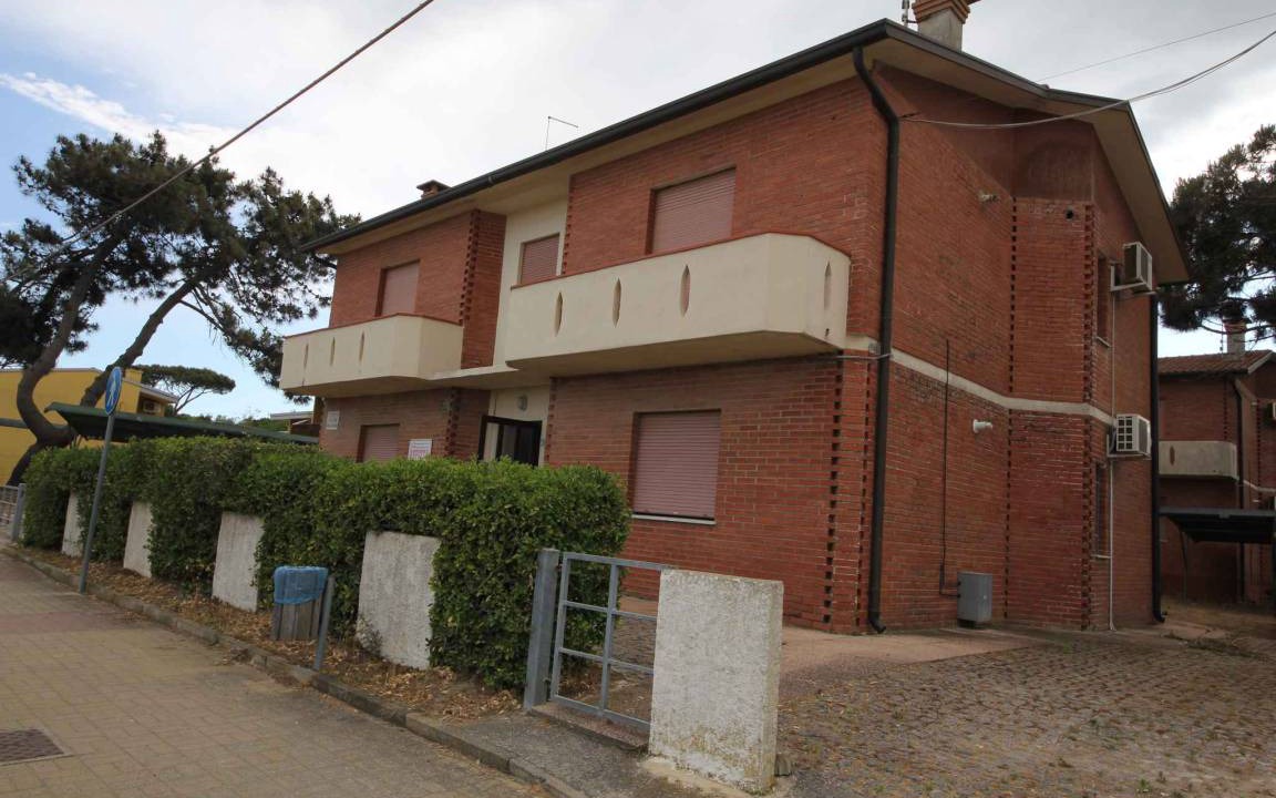 Photo of Buildings in Rosolina Mare