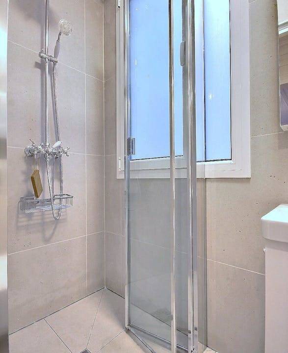 Photo of Bathroom in Quartier de Rochechouart