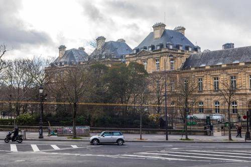 Photo of Buildings in Odeon