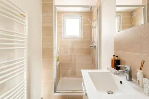 Photo of Bathroom in Boissy-Saint-Leger
