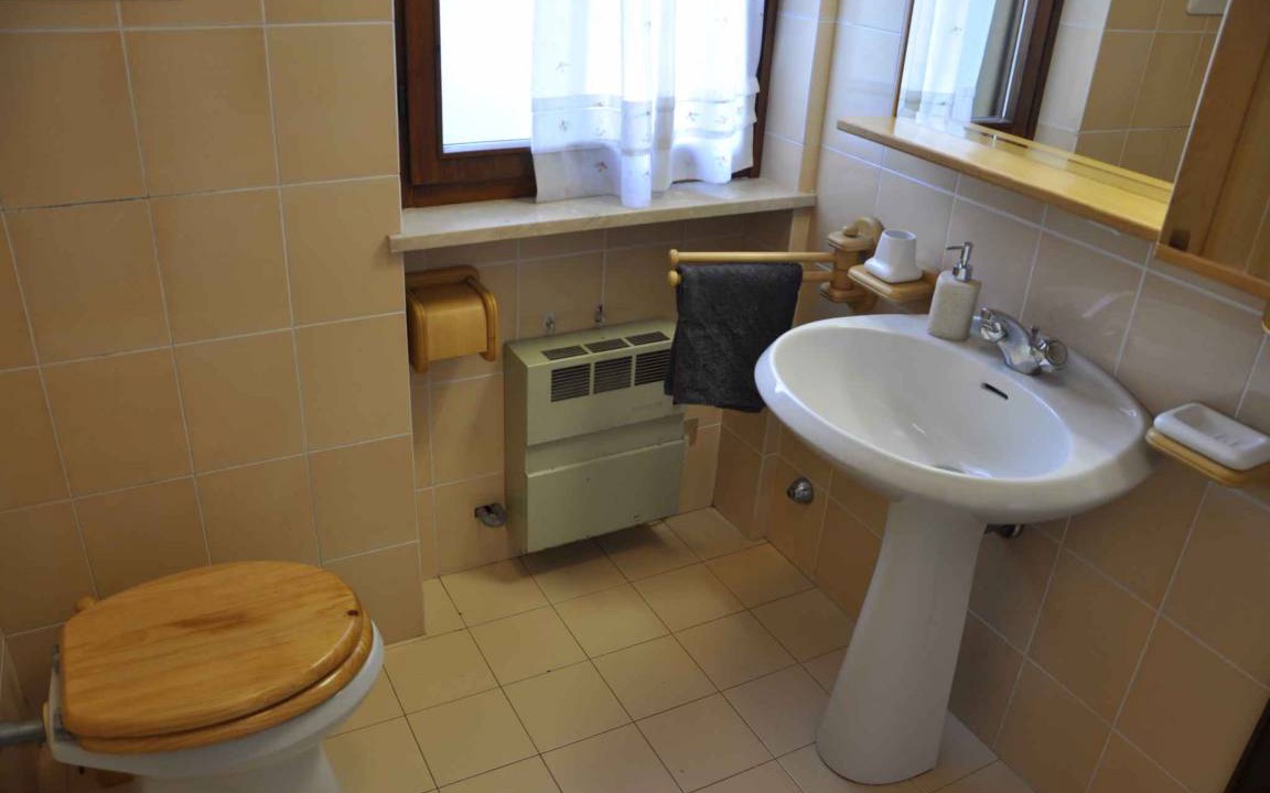 Photo of Bathroom in Lazise