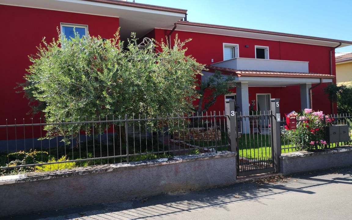Photo of Buildings in Lazise