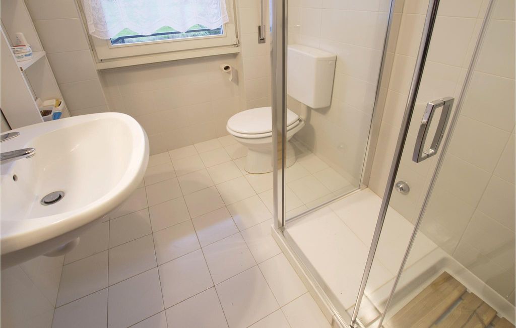 Photo of Bathroom in Vanon