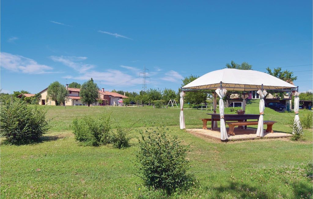 Photo of Buildings in Silea