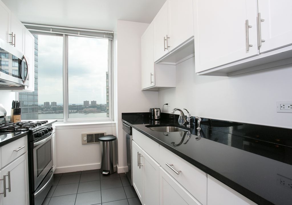 Photo of Kitchen in Lincoln Square