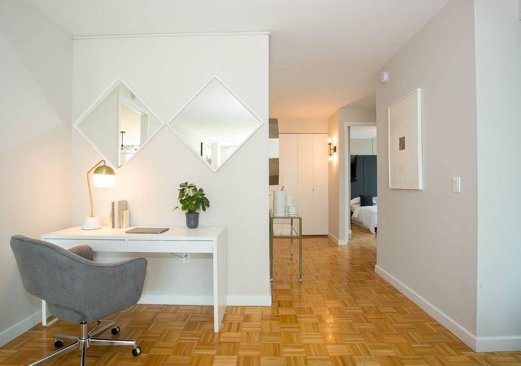 Photo of Livingroom in Lincoln Square