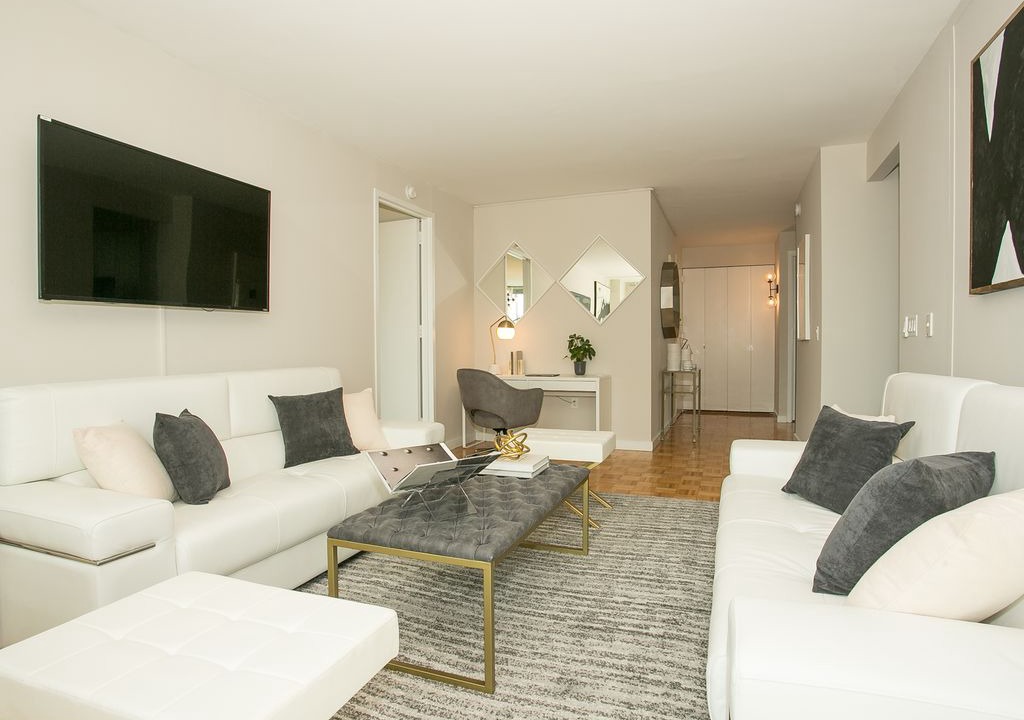 Photo of Livingroom in Lincoln Square
