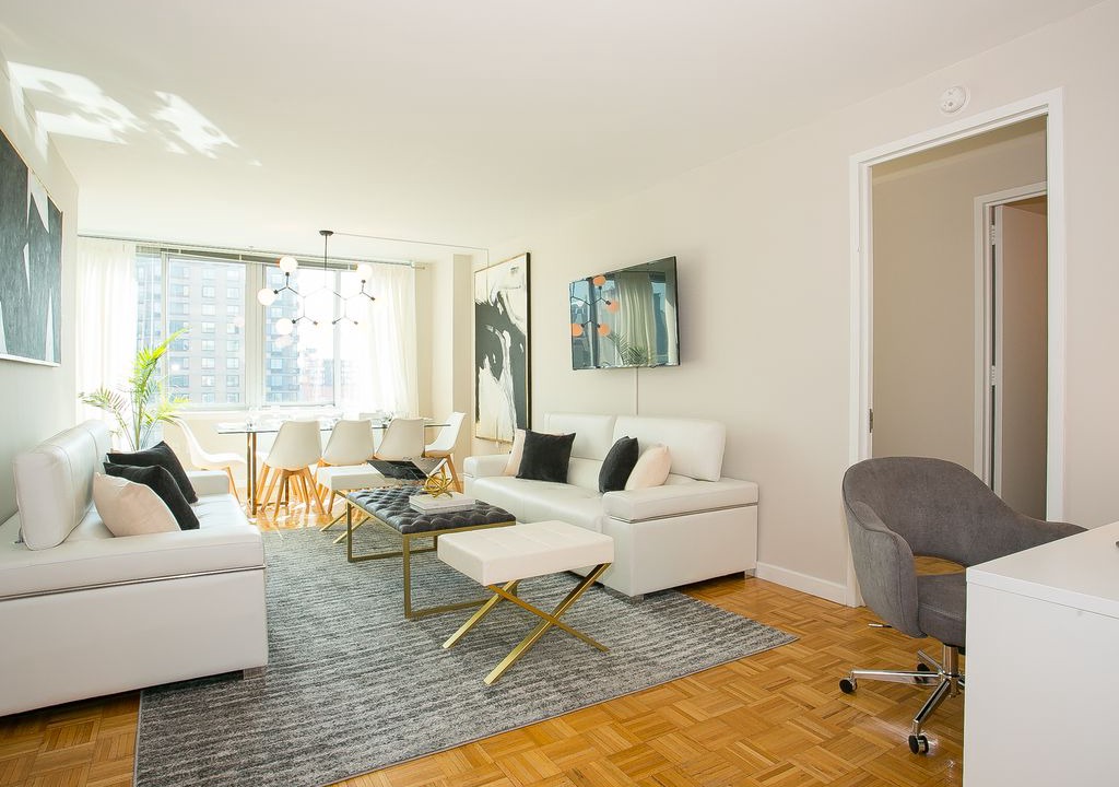 Photo of Livingroom in Lincoln Square