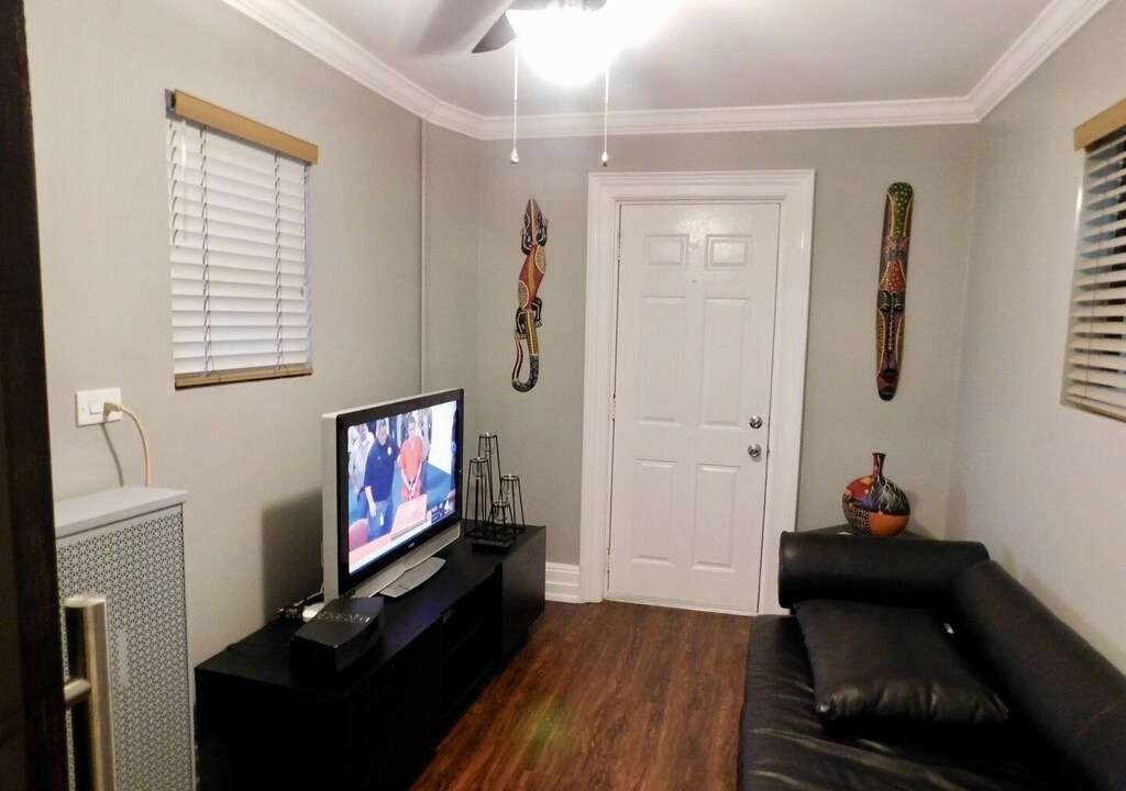 Photo of Livingroom in Crown Heights