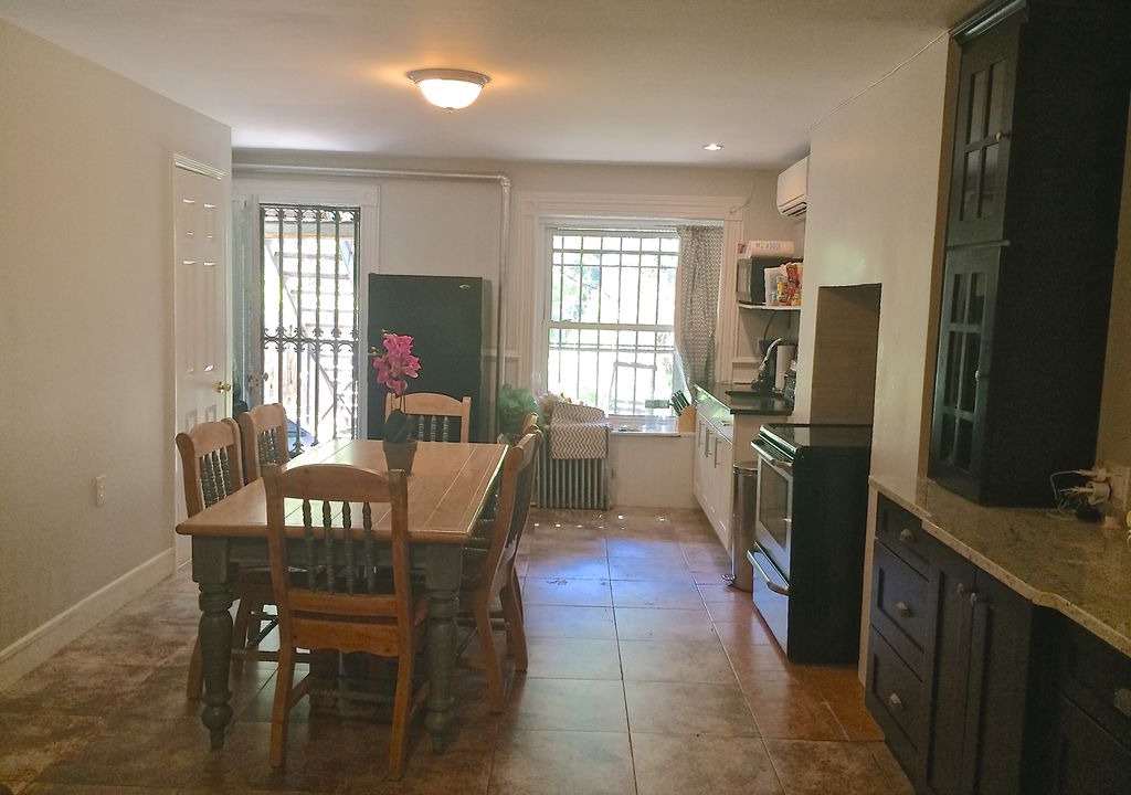 Photo of Livingroom in Harlem
