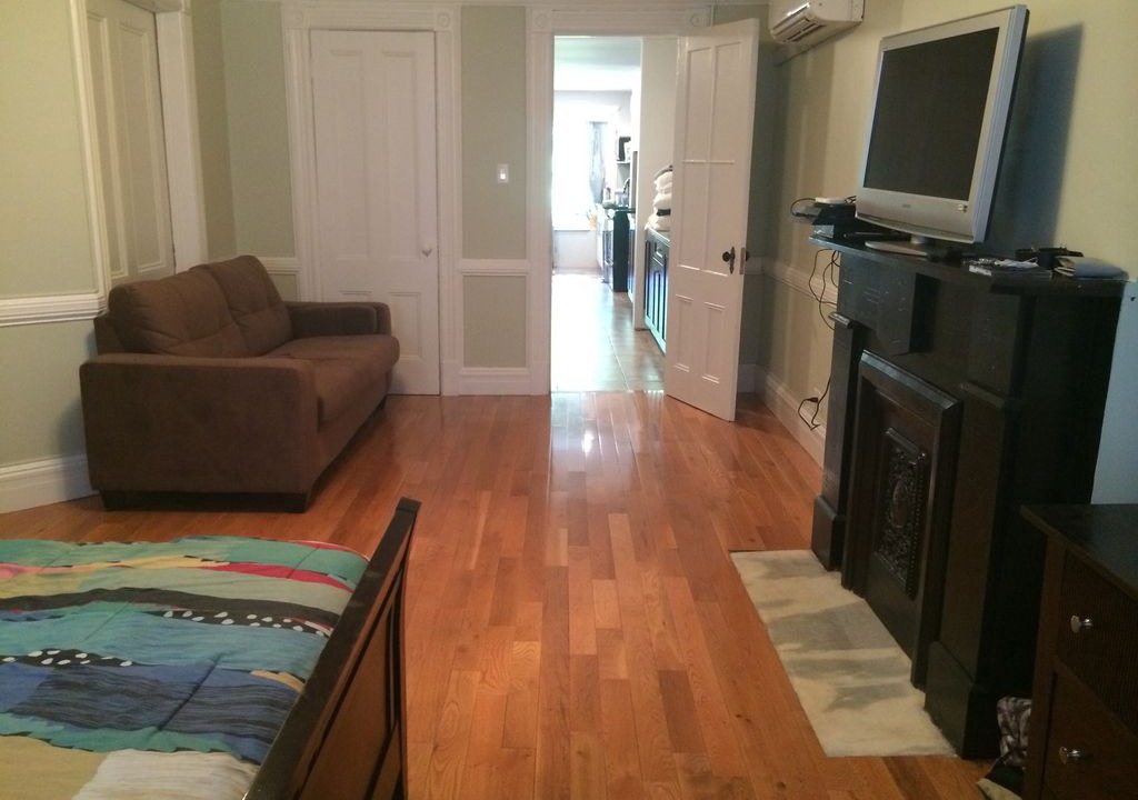 Photo of Livingroom in Harlem