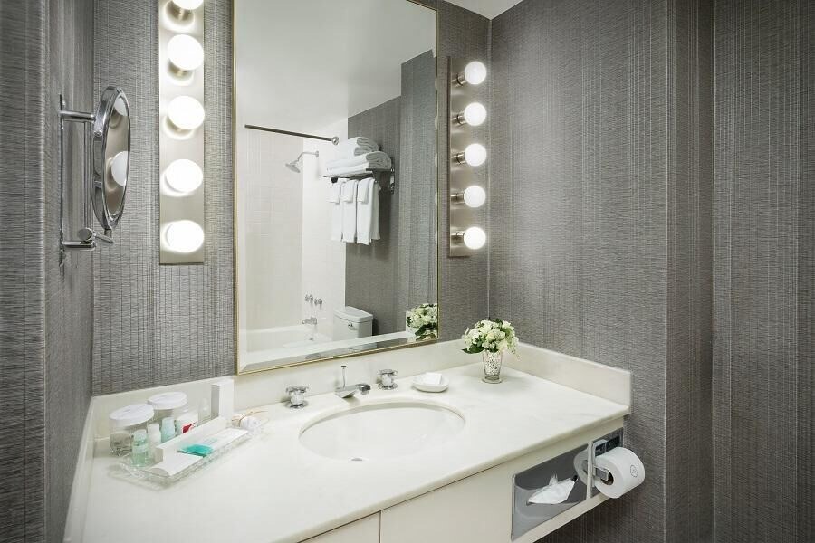 Photo of Bathroom in Central Park South