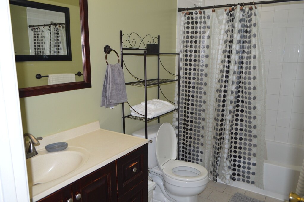 Photo of Bathroom in Ocean Hill