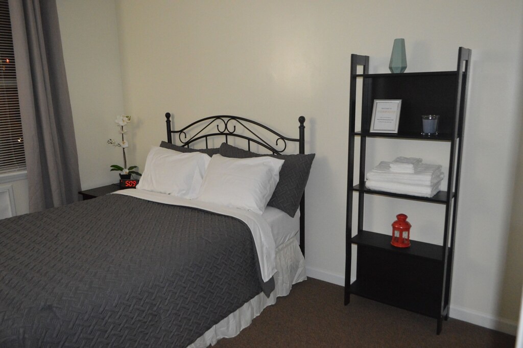 Photo of Bedroom in Ocean Hill