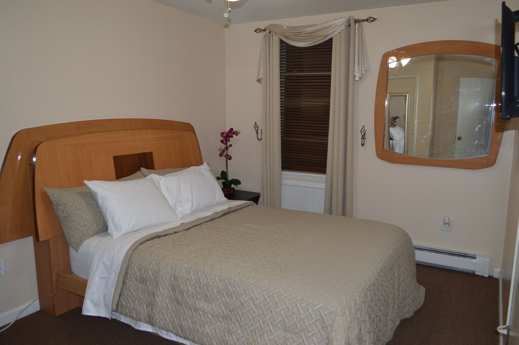 Photo of Bedroom in Ocean Hill