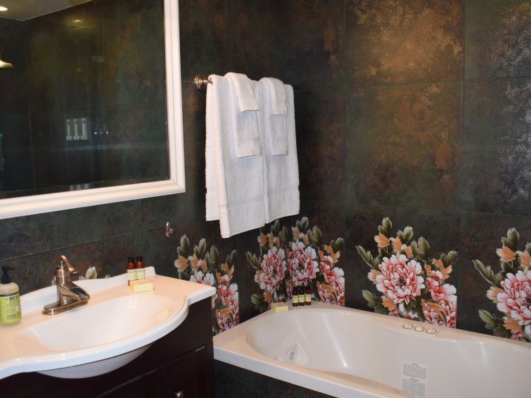 Photo of Bathroom in Kips Bay