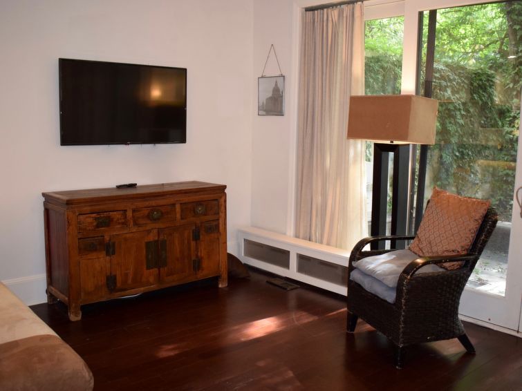Photo of Livingroom in Kips Bay