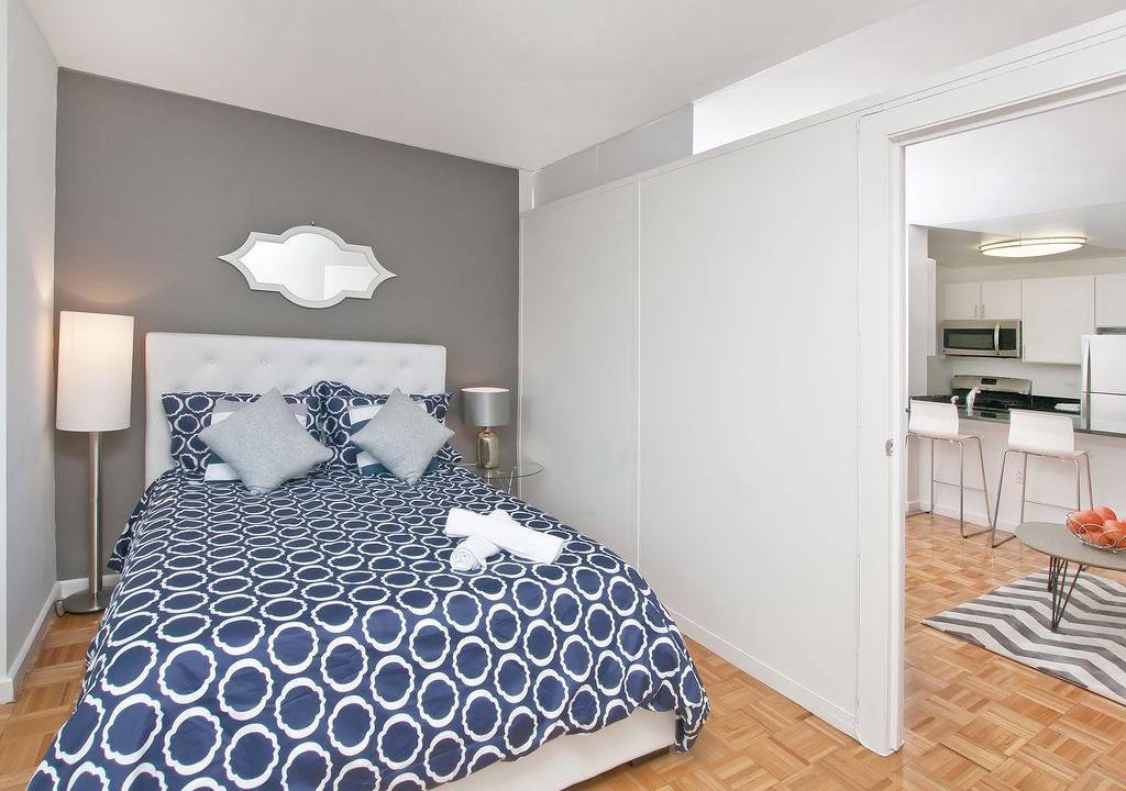 Photo of Bedroom in Lincoln Square