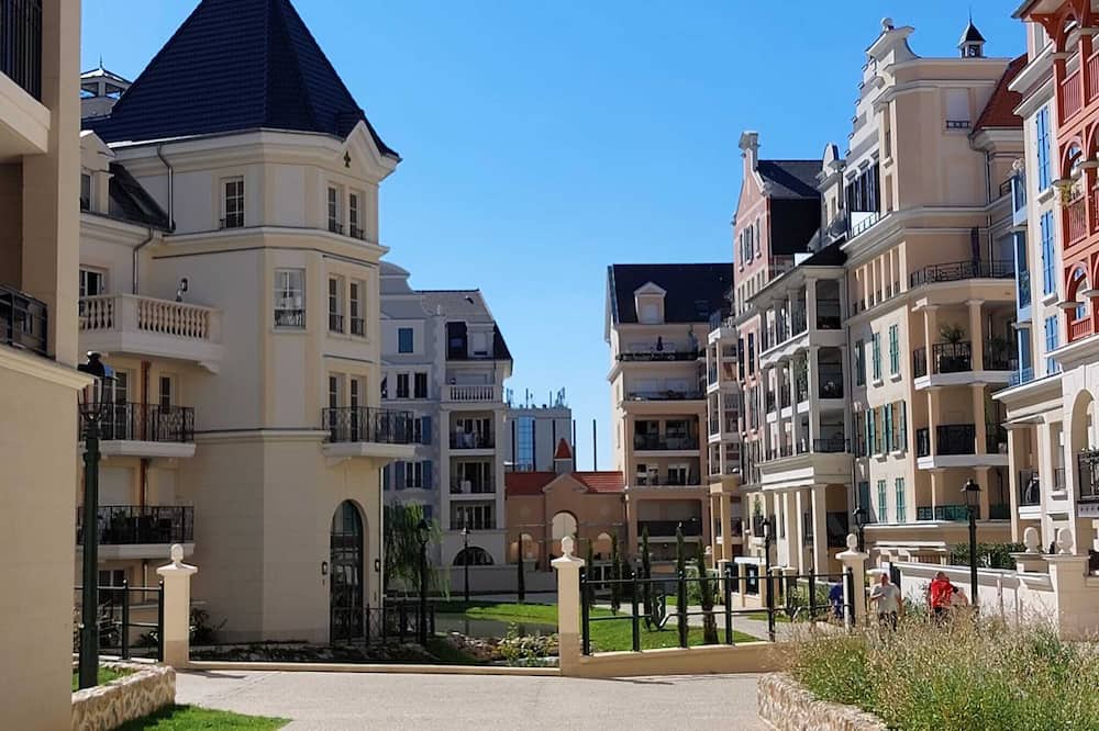 Photo of Outdoor in Le Plessis-Robinson