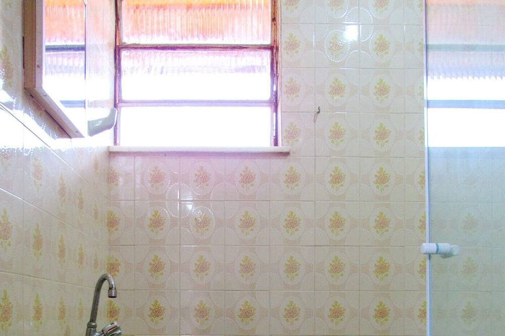 Photo of Bathroom in Marica