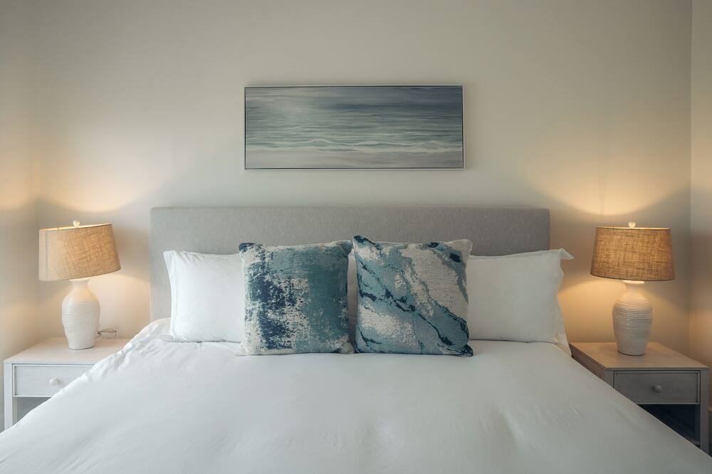 Photo of Bedroom in Rokers Point