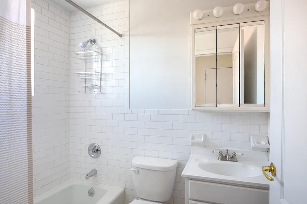Photo of Bathroom in Boerum Hill