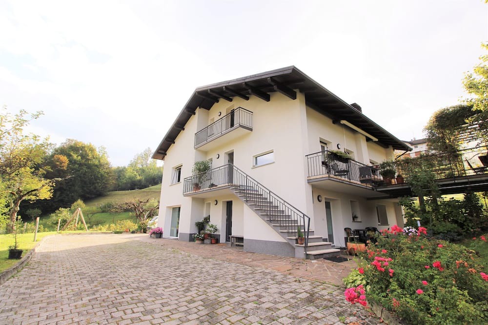 Photo of Outdoor in Lamon