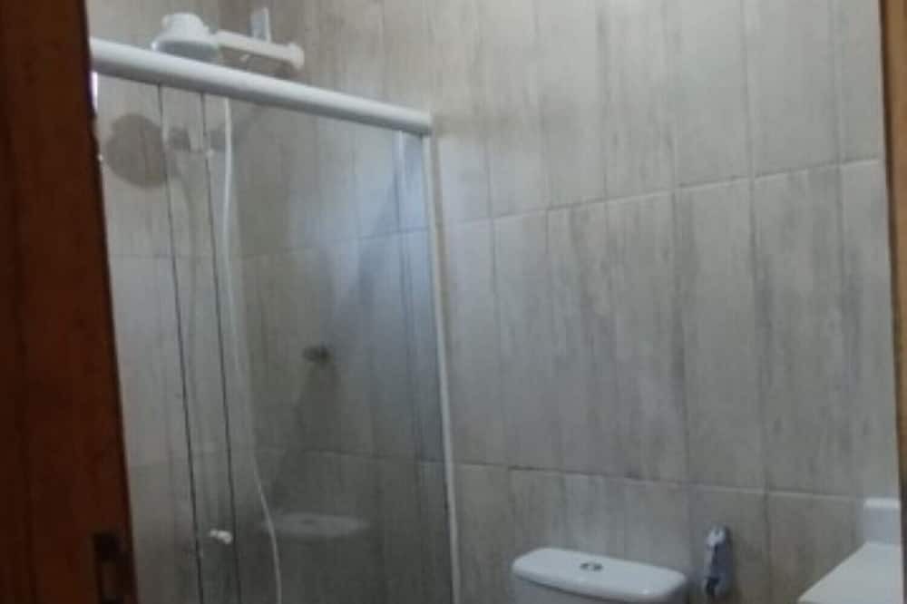 Photo of Bathroom in Itaipuacu