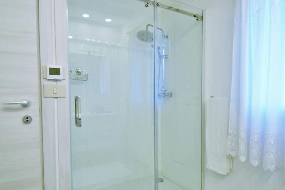 Photo of Bathroom in Miane