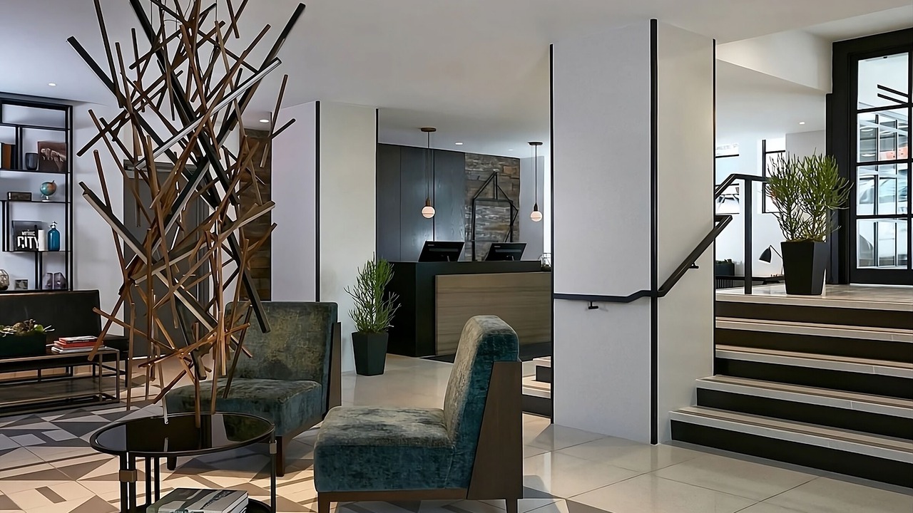 Photo of Livingroom in Midtown East