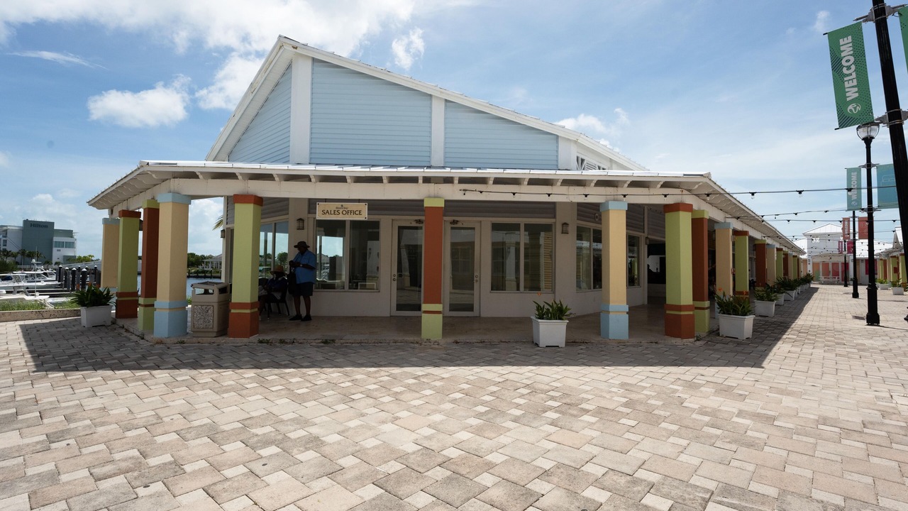 Photo of Outdoor in Alice Town