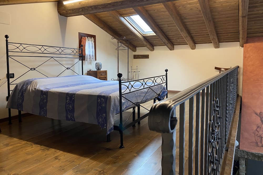 Photo of Bedroom in Teolo