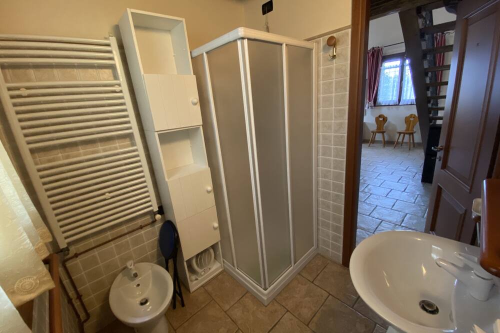 Photo of Bathroom in Teolo