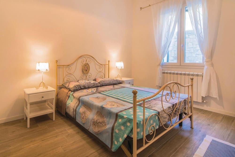 Photo of Bedroom in Cinto Euganeo