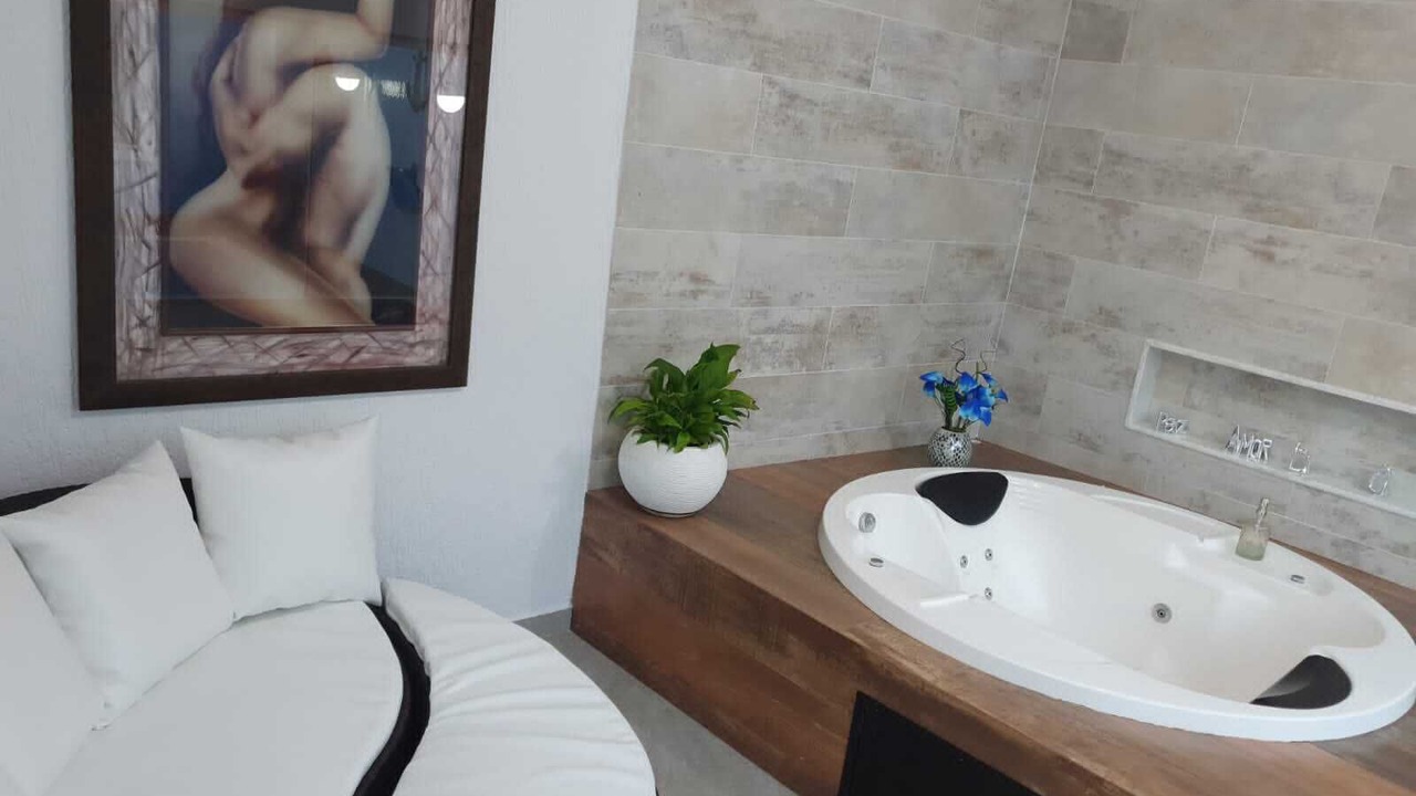 Photo of Bathroom in Unamar