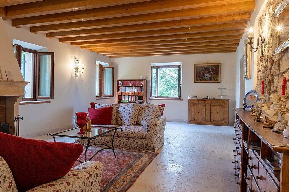 Photo of Livingroom in Pedemonte