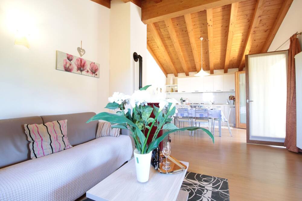 Photo of Livingroom in Miane