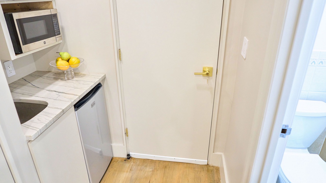 Photo of Kitchen in Tudor City