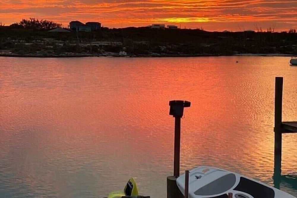 Photo of Others in Staniel Cay