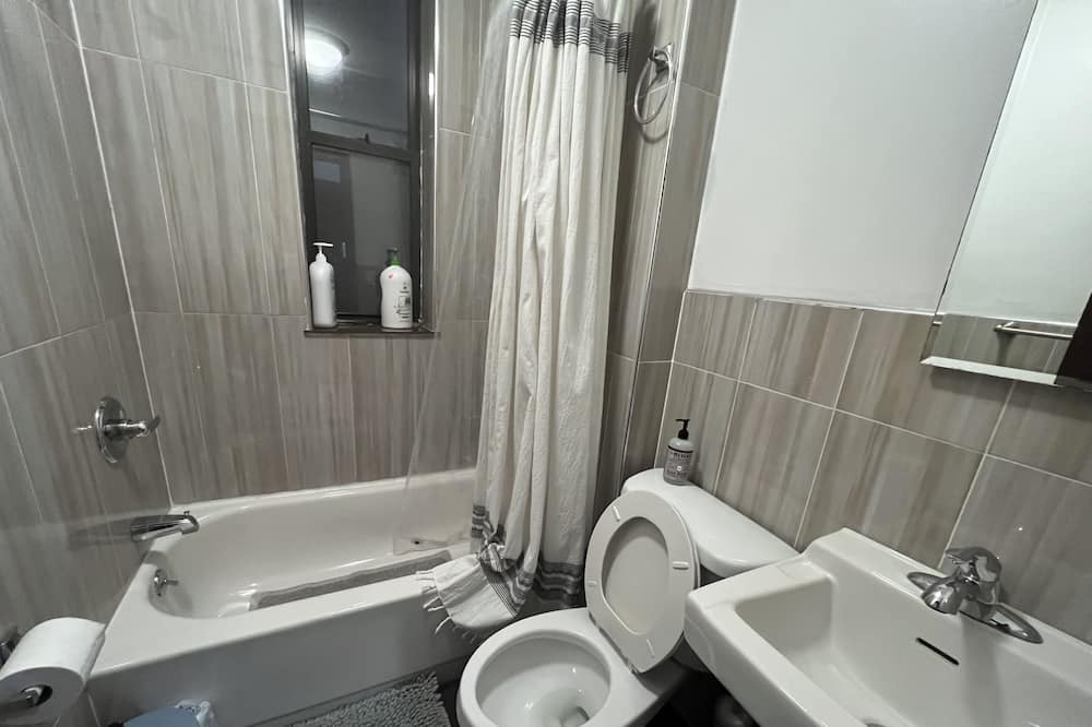 Photo of Bathroom in Bowery