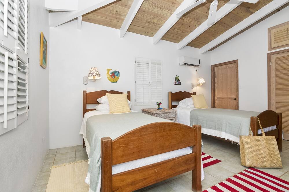 Photo of Bedroom in Great Exuma