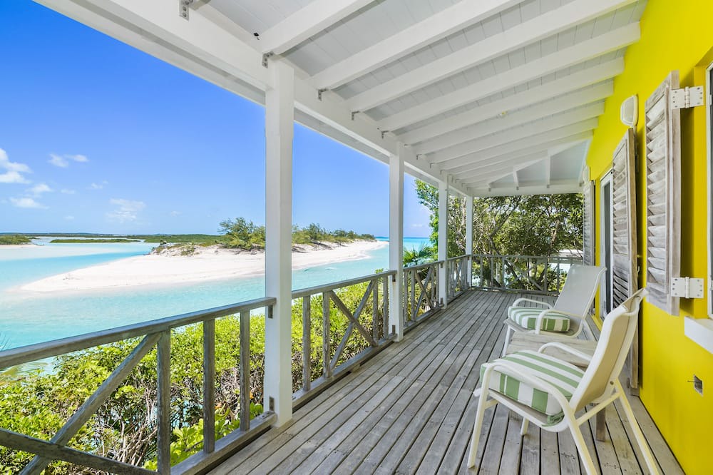 Photo of Bedroom in Great Exuma