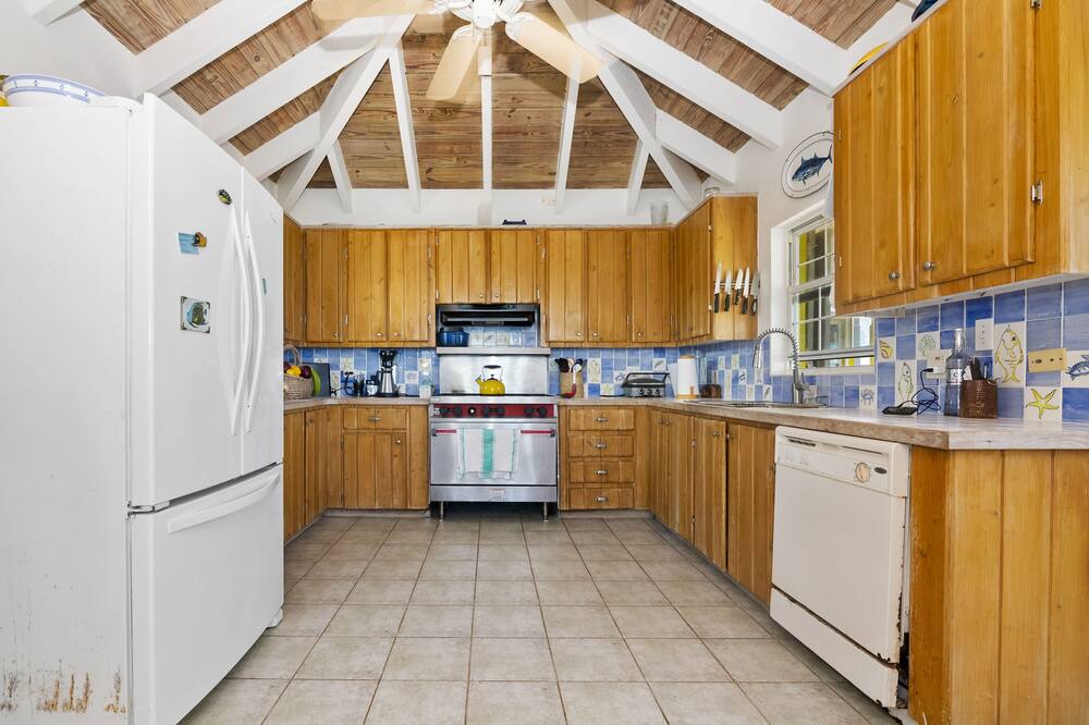 Photo of Kitchen in Great Exuma