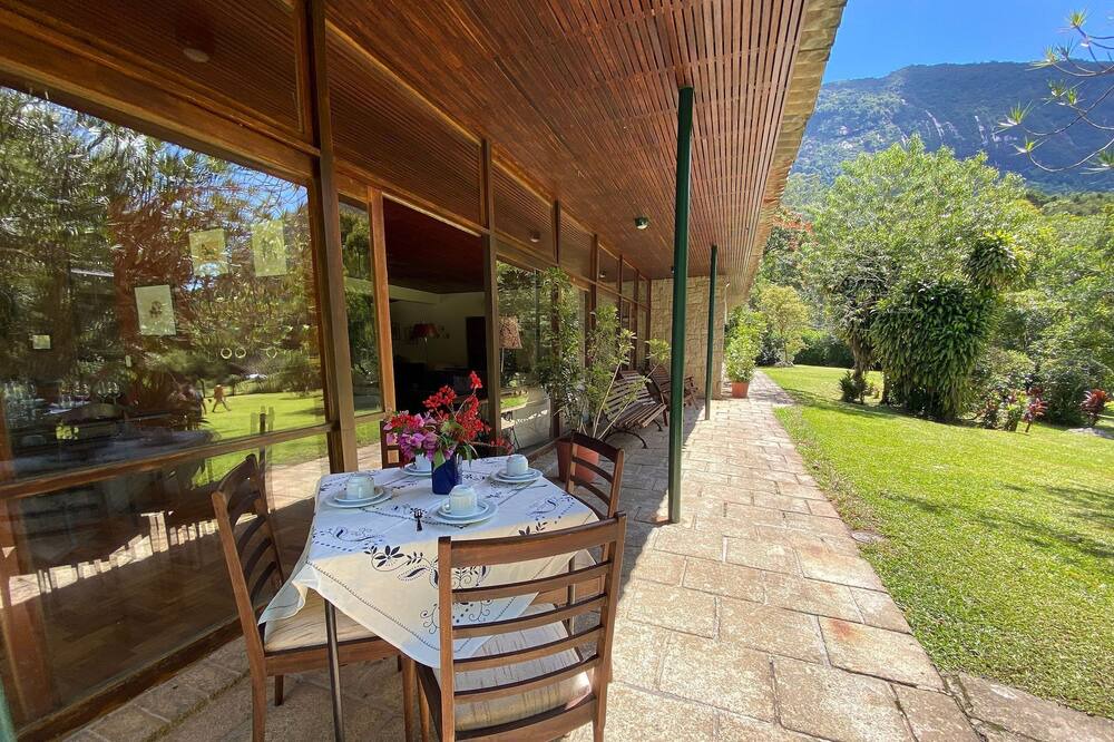 Photo of Patio Balcony in Fazenda Inglesa