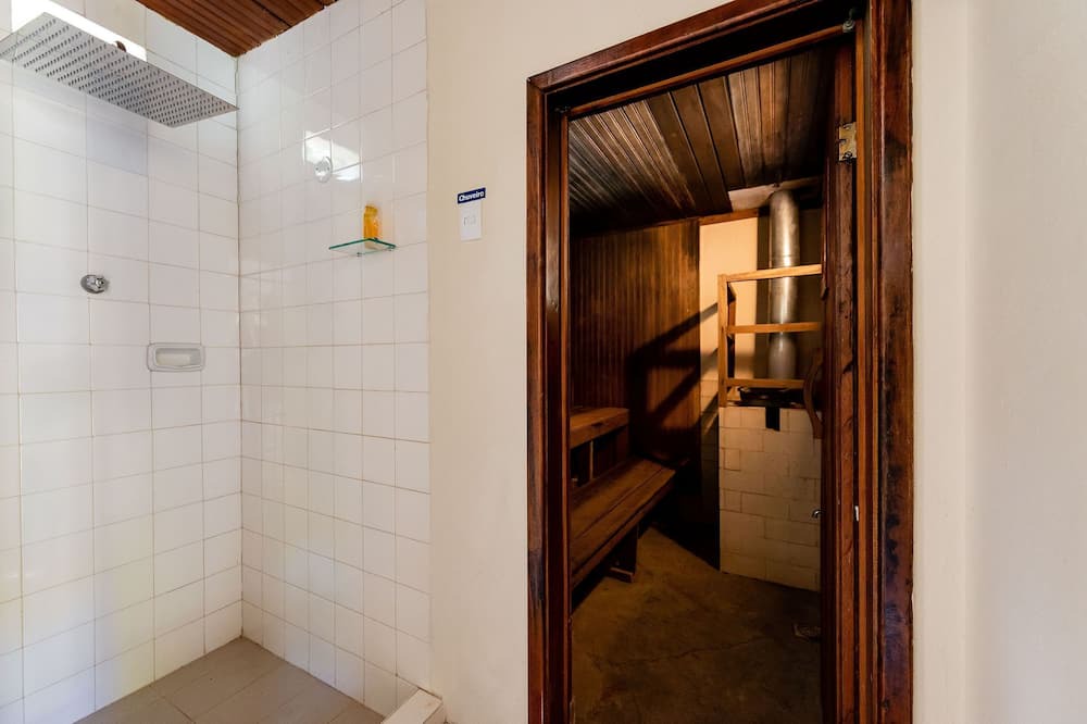 Photo of Bathroom in Fazenda Inglesa